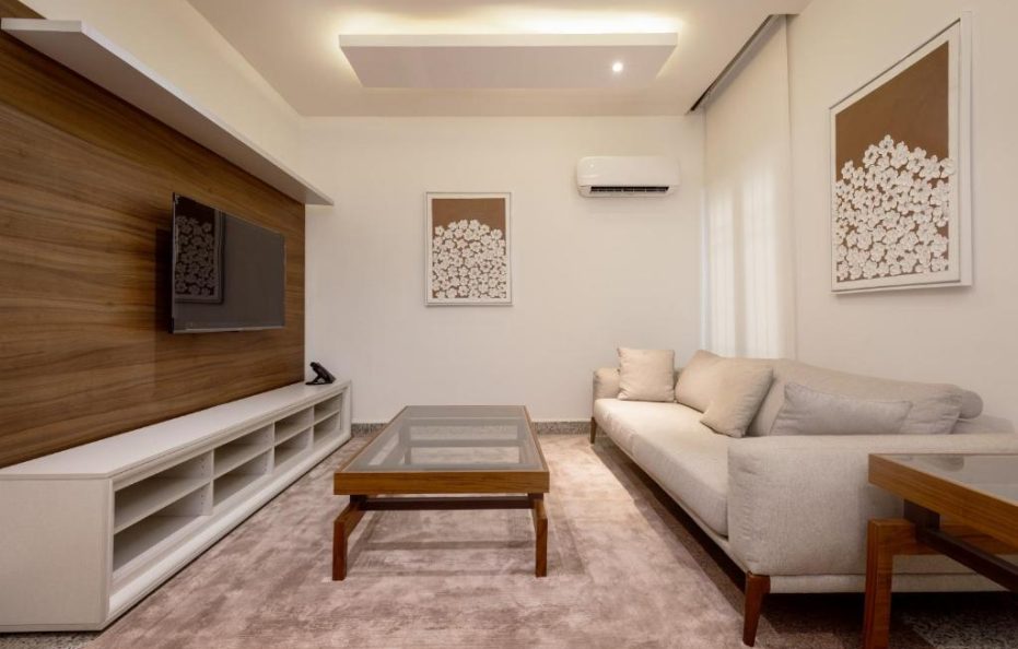 Deluxe Room — D’Crown Place Idu Abuja