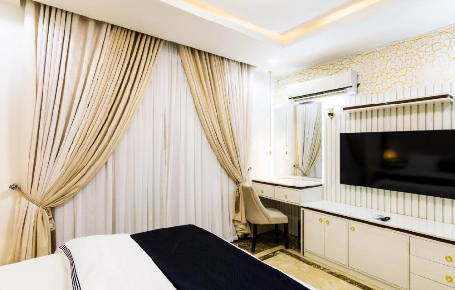 Royal Room