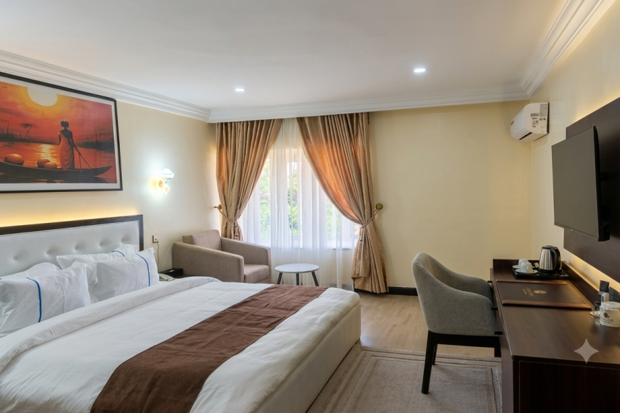 Karlz Continental Hotel - Guestpadi